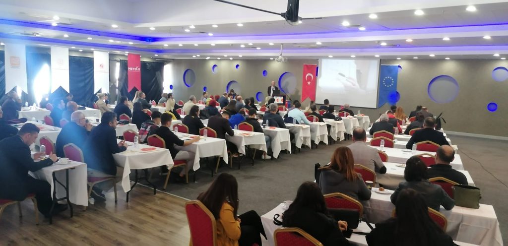 Trabzon’da E-Mezun Bilgilendirme Toplantısı Gerçekleştirildi.